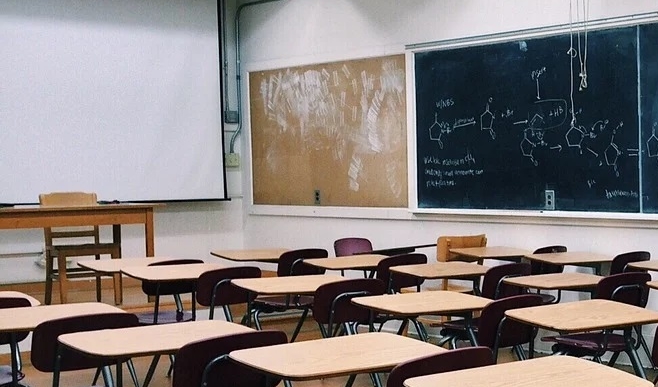 Avvio anno scolastico. Vuota quasi la metà delle cattedre a tempo indeterminato