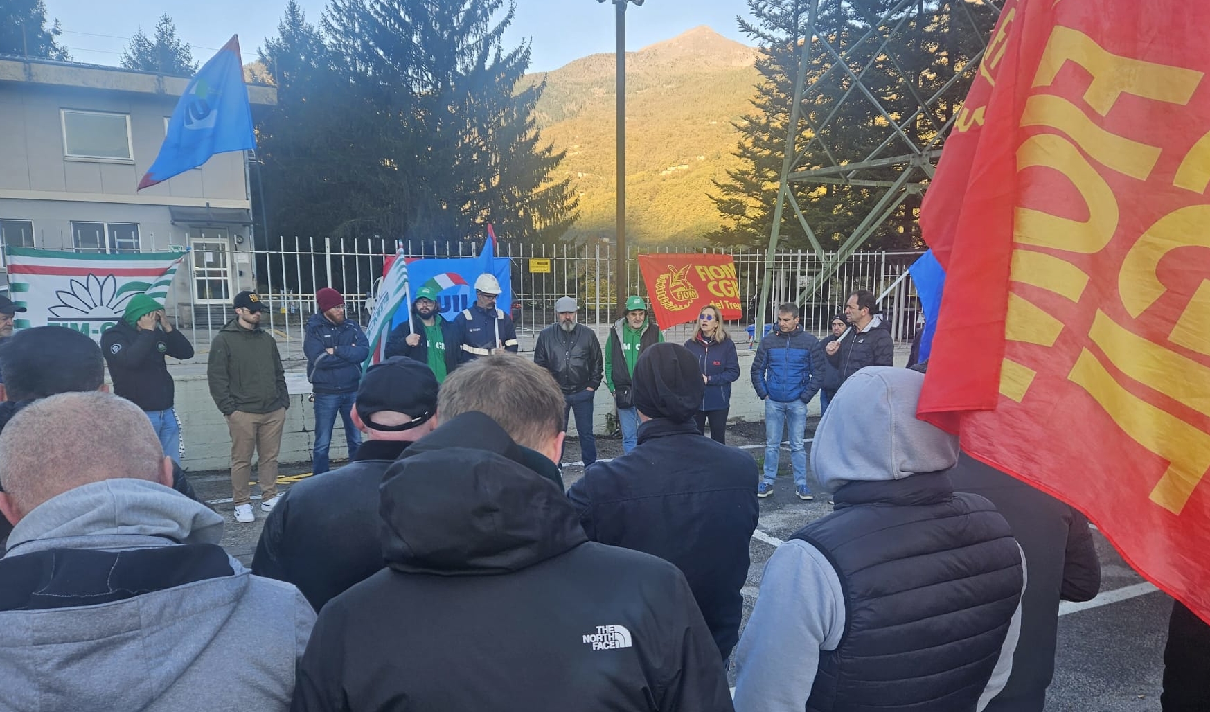 Incidente mortale alle Acciaierie Venete: adesione altissima allo sciopero